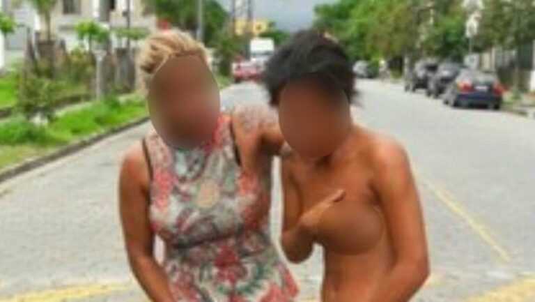 Vídeo: Mulher traída corta cabelo e arrasta a amante do marido nua pela ruas de SP