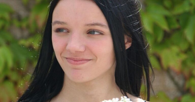 Jovem de 25 anos de idade morre depois de tomar remédio para emagrecer ilegal e família fica arrasada