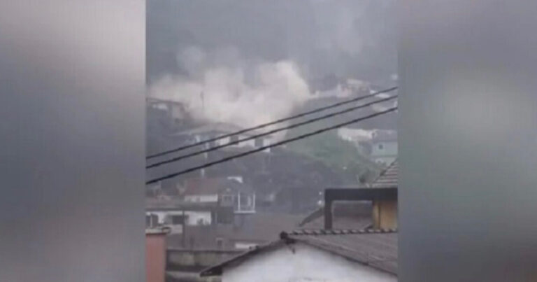 Influencer flagra em vídeo momento exato de uma tragédia em Petrópolis: ‘Meu Deus do céu, vamos sair daqui’