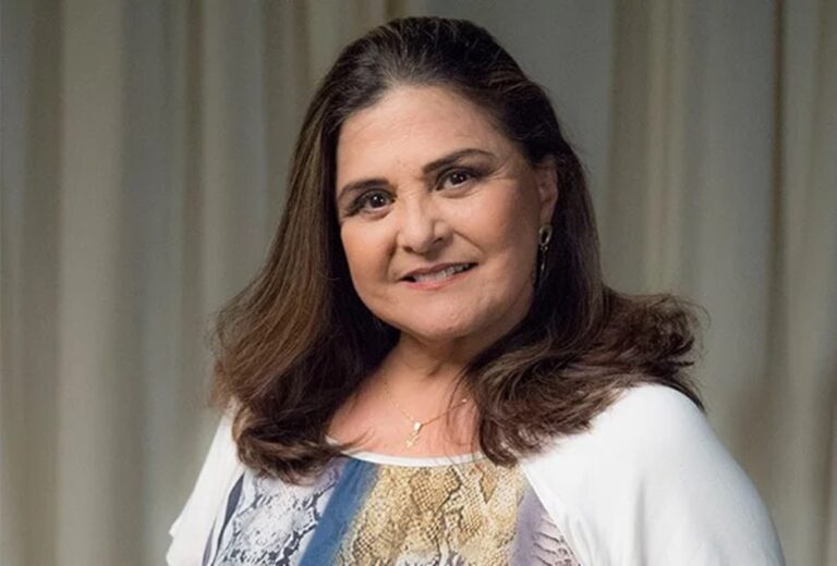 Elizangela publica vídeo após sofrer ataques por polêmica sobre vacina
