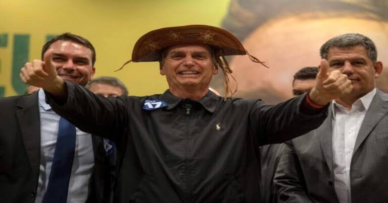 Em live Bolsonaro associa analfabetismo ao nordeste e culpa o PT
