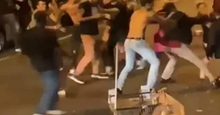 Mulher é agredida por vários homens em Brasília; ela recebeu chutes e foi arrastada pelos cabelos