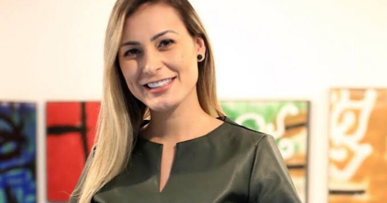 O que é um surto psicótico, que Andressa Urach sofreu? Como ajudar?