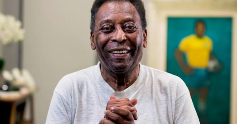 Filha de Pelé faz publicação comovente mostrando o pai: ‘Momentos felizes são eternos’