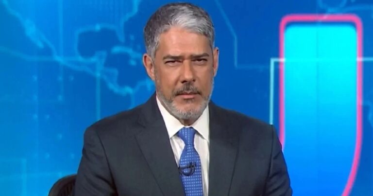William Bonner quebra protocolo da Globo e manda recado aos terroristas que invadiram Brasília