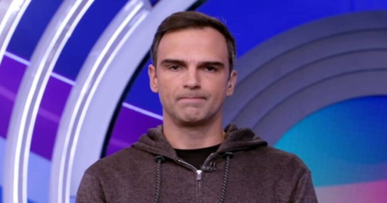 ‘Não queria ficar doente’: visual de Tadeu Schmidt chama a atenção e ele revela o que enfrentou após o BBB22