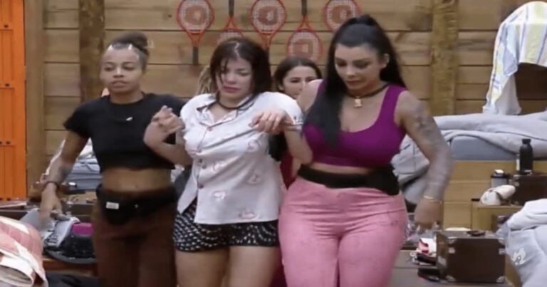 A Fazenda 15: Bebedeira, bate-boca, dança esquisita. Resumo da madrugada!