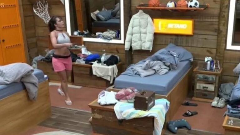 A Fazenda 15: Nadja Pessoa toma atitude polêmica e Jaquelline não deixa passar batido: “Quer aparecer”