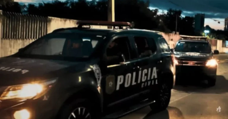 Filha é presa por suspeita de ter envenenado a própria mãe com janta; motivação foi exposta