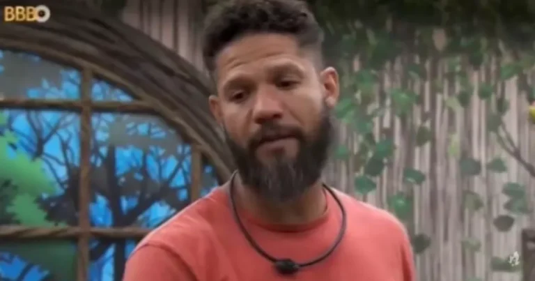 BBB24: Juninho propõe união de homens contra mulheres