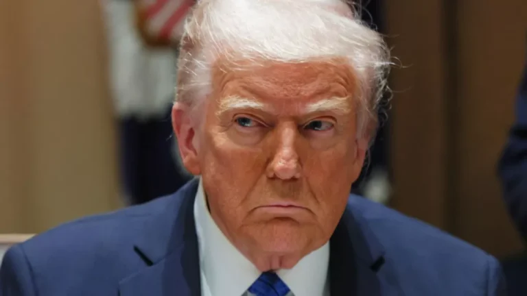 Trump sobe o tom por controle da Groenlândia: ‘Odeio colocar dessa forma, mas temos que ficar com ela’