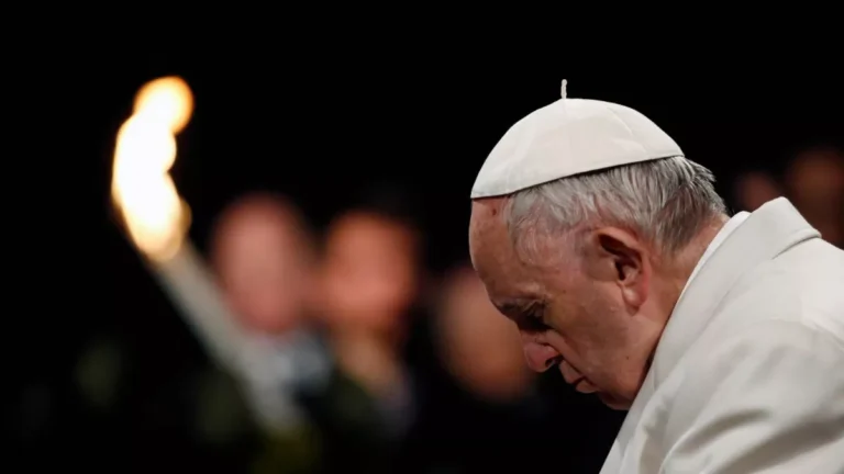 O Legado Inspirador do Papa Francisco: Amor, Inclusão e Justiça