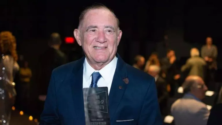 Mulher de Renato Aragão nega suposições sobre saúde do humorista: ‘Profunda falta de respeito’