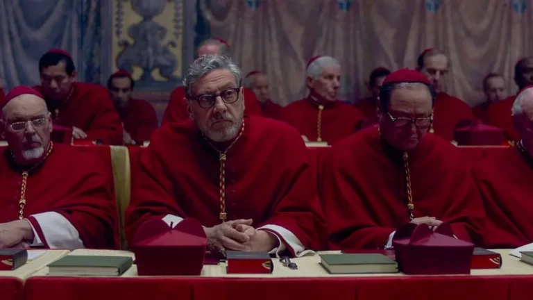 “Conclave”: compare semelhanças e diferenças entre o filme e a vida real