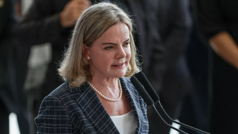 Gleisi atua para esvaziar apoio a CPMI do INSS