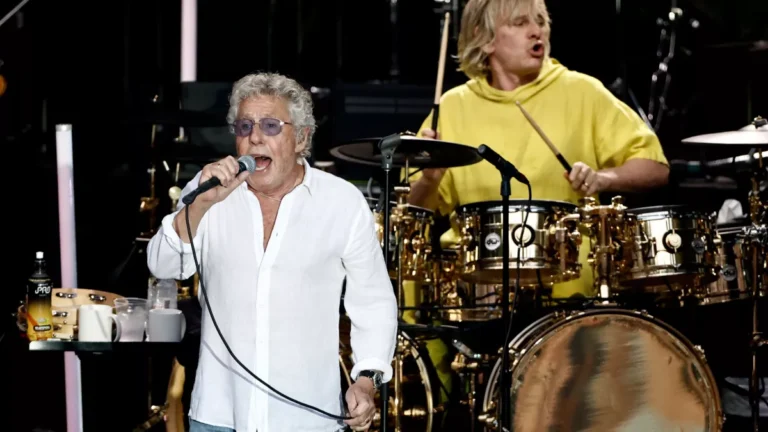 The Who demite baterista Zak Starkey pela segunda vez em um mês