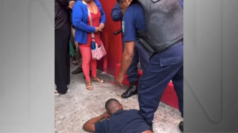 Vídeo: jovem reage a assalto e luta com criminoso armado em praça de Belém