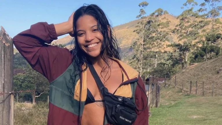 Vulcão na Indonésia: Norma é não deixar pessoa só em trilha, diz geólogo
