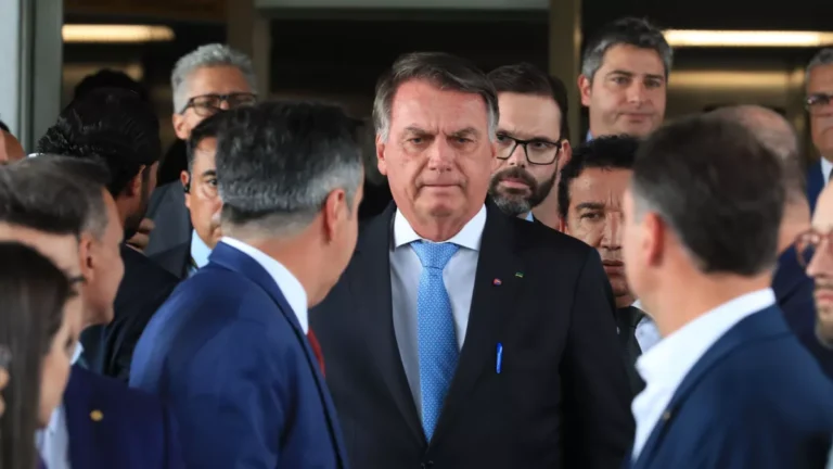 Não vou “lacrar” em depoimento, diz Bolsonaro sobre ação do plano de golpe