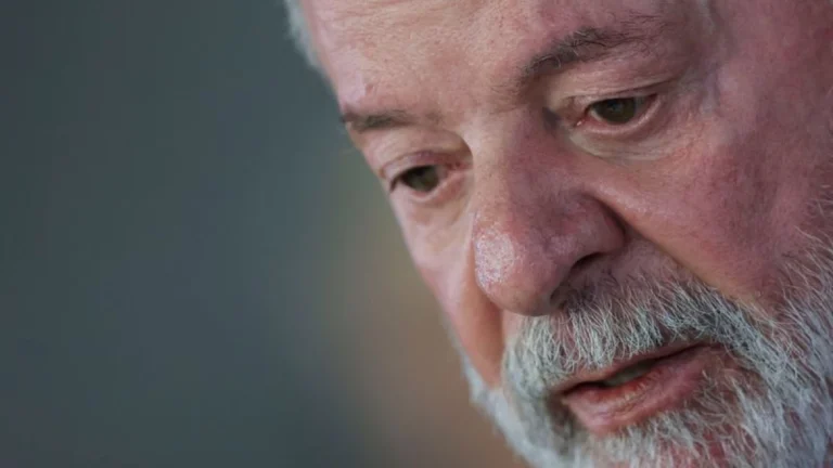 Waack: Congresso barra Lula e assume rédeas da política
