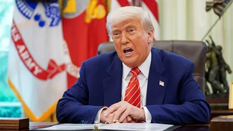 Trump muda tom e compara guerra da Ucrânia a uma briga de crianças; entenda