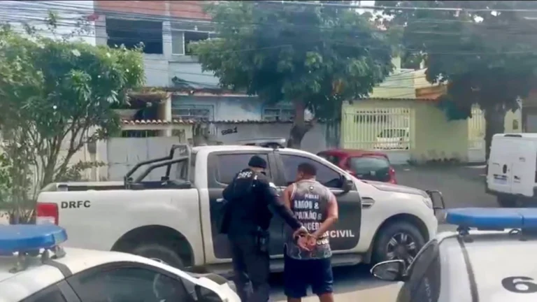 Polícia mira funcionários de transportadoras por roubo de carga no RJ