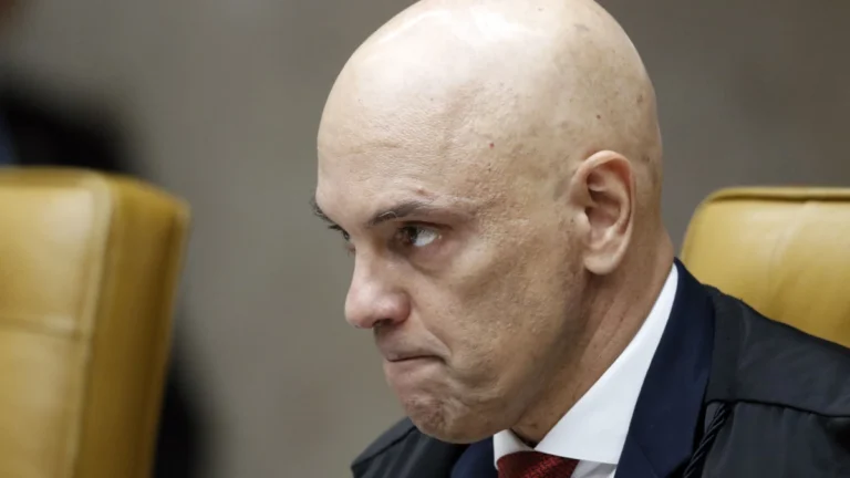 Alexandre de Moraes não tem contas, investimentos nem bens nos EUA