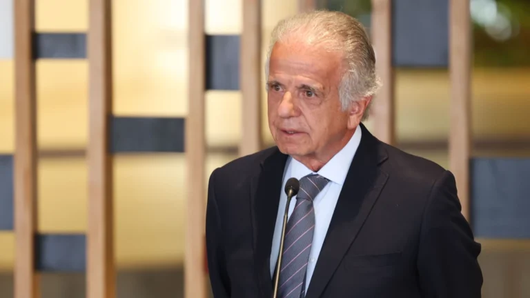 Na cabeça de Trump cabe tudo, diz Múcio sobre tensão entre EUA e Venezuela