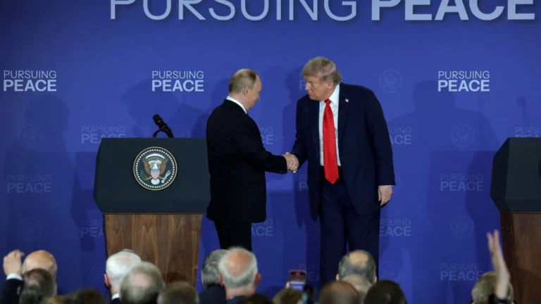 Veja reações de líderes europeus ao encontro de Trump e Putin no Alasca