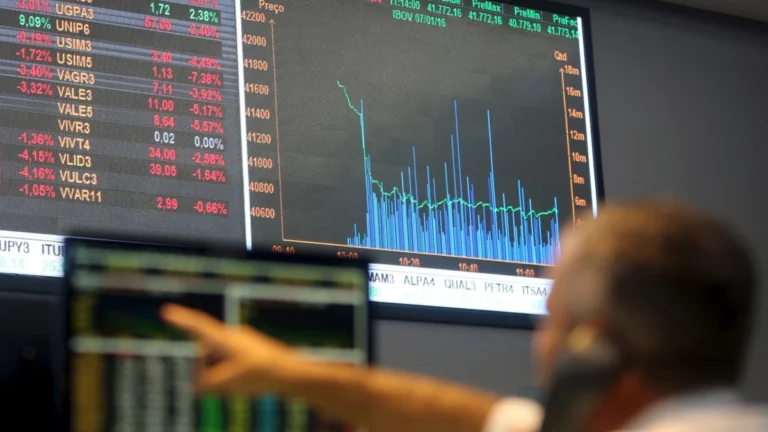 Bancos perdem quase R$ 42 bi em valor de mercado com temor de Lei Magnitsky