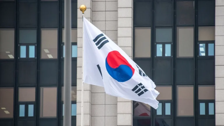 Japão e Coreia do Sul concordam sobre cooperação mais estreita