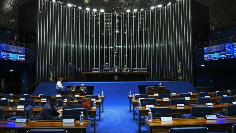 Pesquisa: três nomes despontam como favoritos ao Senado por PE