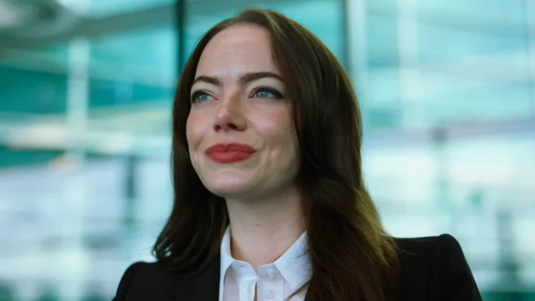 Emma Stone aparece careca em primeiro pôster de “Bugonia”; veja