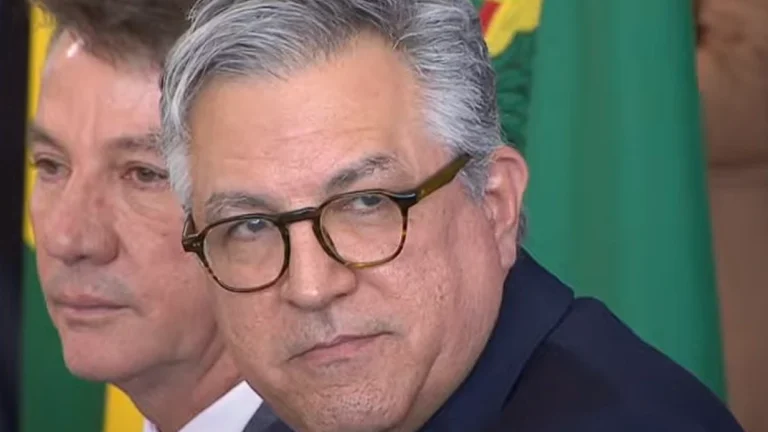 “Não tenho visto americano desde 2024”, diz Padilha à CNN