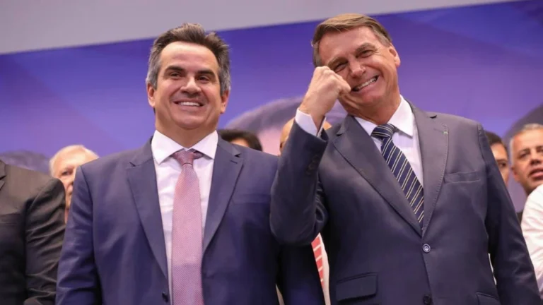 Ciro Nogueira visita Bolsonaro: “Não vou dizer que ele não estava triste”