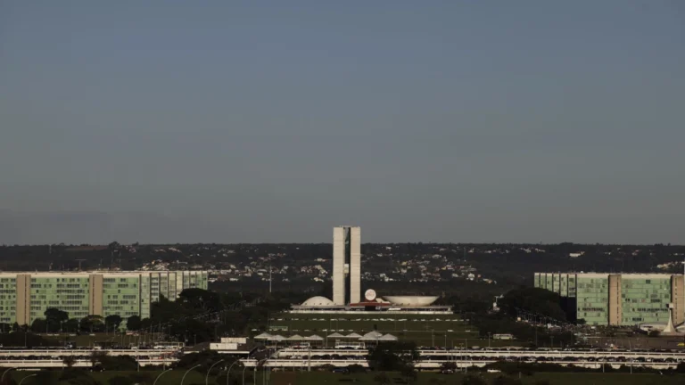 PP-União: ministros devem ter aval para seguir no governo