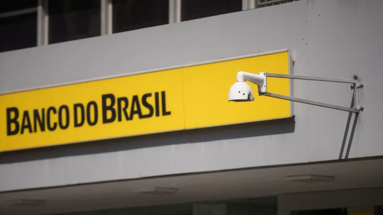 AGU aciona PF por fake news sobre Banco do Brasil e Lei Magnitsky