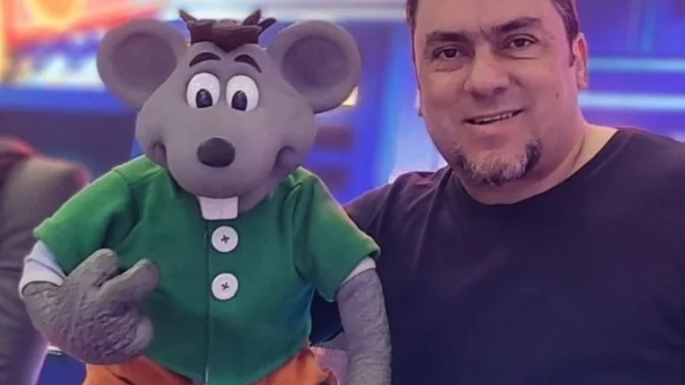 Manipulador do Xaropinho revela como se esconde nos programas do SBT; veja