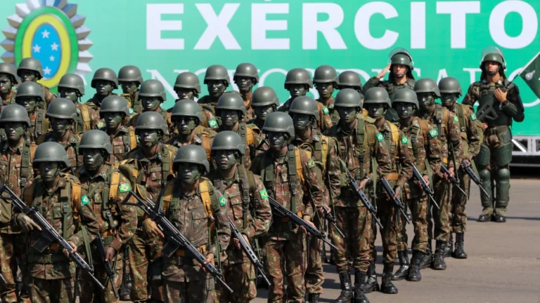 Exército ordena “tolerância zero” com aglomerações perto de quartéis