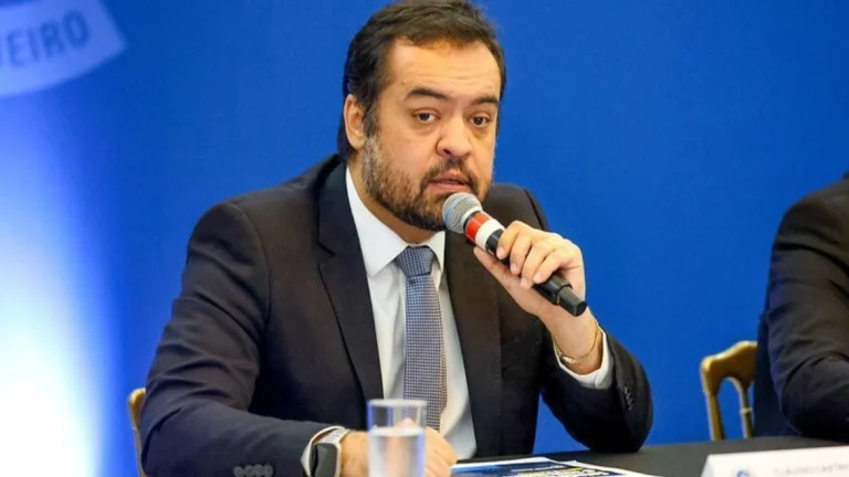 Pesquisa: gestão de Castro é desaprovada por 49,4%; aprovação é de 45,6%