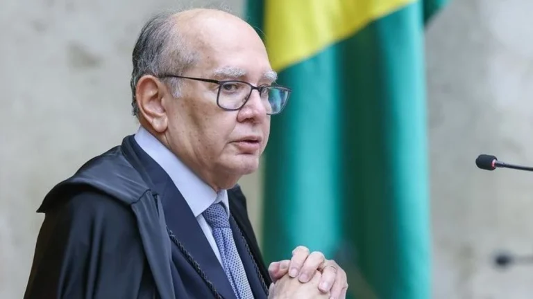 Gilmar diz que Poderes debatem “lei anti-embargo” para evitar sanções