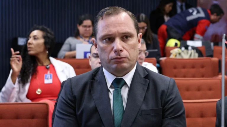 “Cid não sabia do punhal verde-amarelo”, afirma defesa