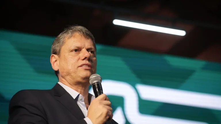 Análise: Discurso bolsonarista não desabilita Tarcísio com centrão