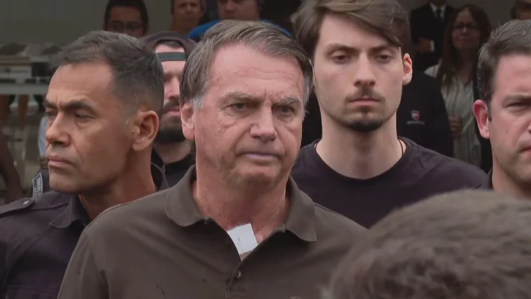 Análise: Exames de Bolsonaro reforçam tese por prisão domiciliar