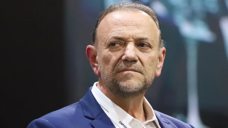 Presidente do PT diz que Lula admite discutir dosimetria, mas não agora