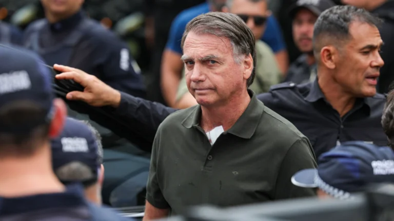 Análise: Centrão assume anistia e isola Bolsonaro