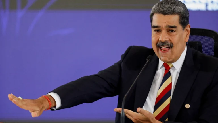 “Somos guerreiros”, diz Maduro em meio às tensões entre Venezuela e EUA