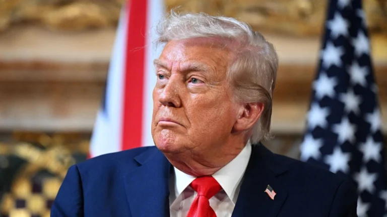 Trump: Muitos funcionários serão demitidos caso haja paralisação no governo