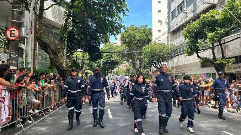 Desfile de 7 de Setembro em Salvador exalta civismo e apelo por união