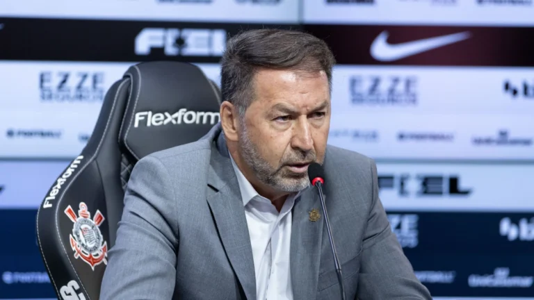 Corinthians: Comissão sugere afastamento de ex-presidente e 12 conselheiros